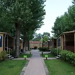 Κάμπινγκ Hu Venezia In Town 3*