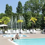 Hu Venezia In Town Κάμπινγκ