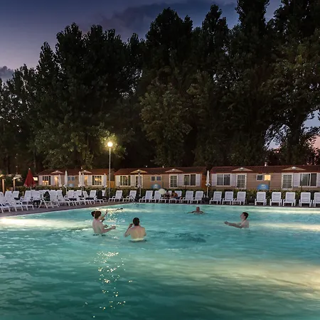 Campsite Hu Venezia In Town Marghera