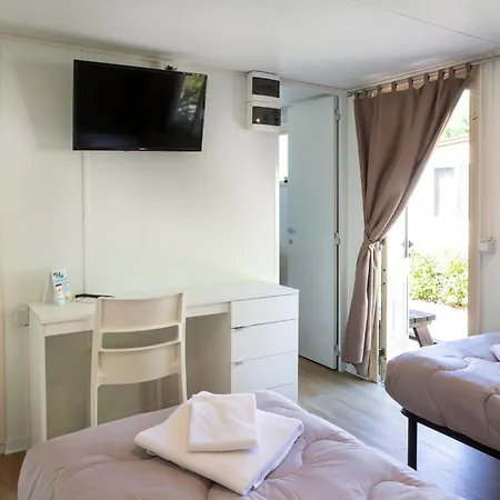 Campsite Hu Venezia In Town Marghera